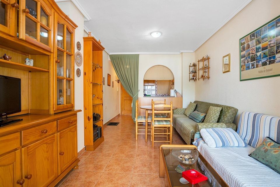 GEMÜTLICHE ECKWOHNUNG MIT GEMEINSCHAFTSPOOL ☀️ Top-Lage in Torrevieja - Alicante - Spanien in Leopoldshöhe