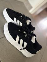 Adidas Schuhe MUSS SCHNELL WEG!!!! Hessen - Viernheim Vorschau
