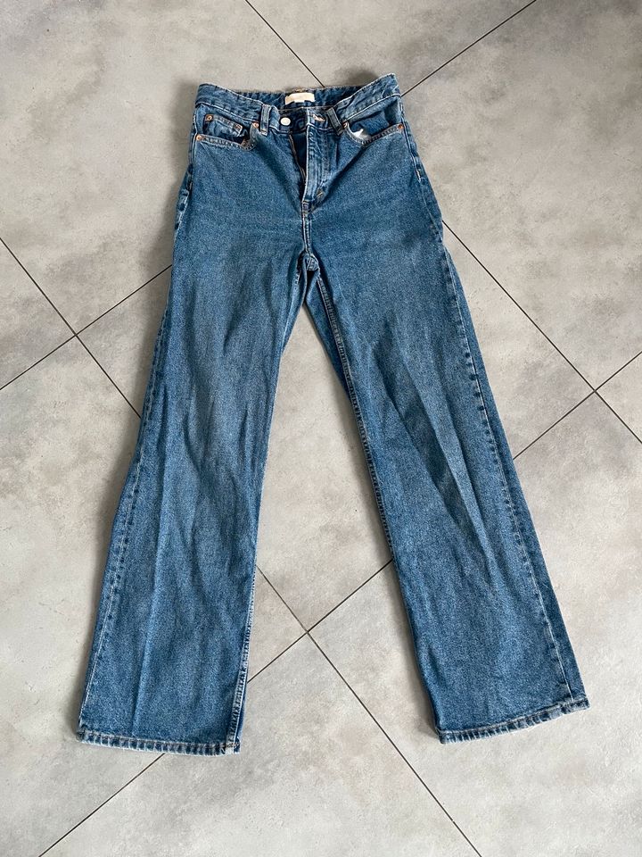 high waste Jeans H&M Gr. 36 in Essen