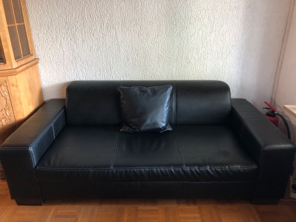 Ledercouch schwarz 2 Sitzer/ Haushaltsauflösung in Grevenbroich