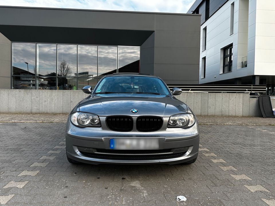 BMW 118i Limousine in Bietigheim