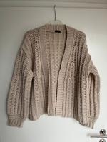 Drykorn Grobstrick Cardigan Jacke Tetta Gr. S beige Hessen - Offenbach Vorschau