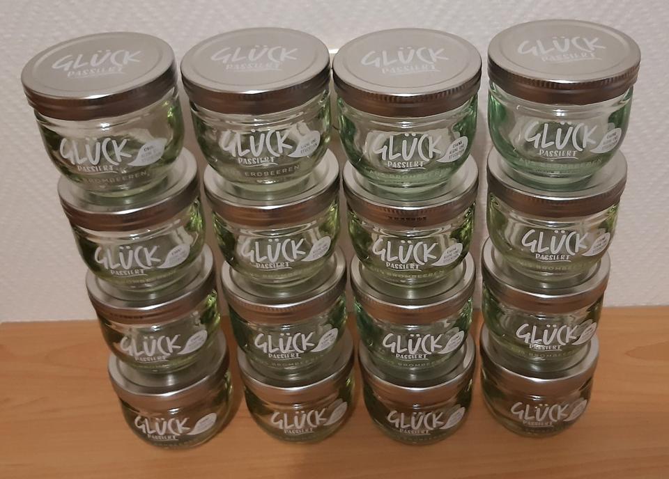 16 GLÜCK Passiert Gläser Marmeladen Gläser mit Schraubdeckel in Bottrop