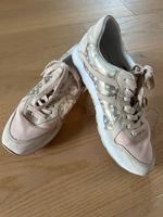 TOP!!! Süße Esprit Sneaker Schuhe rose gold Sterne Gr 39 Nordrhein-Westfalen - Minden Vorschau