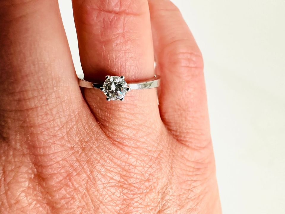 Ring 585/- Weißgold mit Brillant 0,35 ct und Zertifikat in Coesfeld