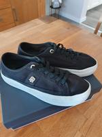Tommy Hilfiger  Damen Schuhe-Sneaker Rheinland-Pfalz - Dudeldorf Vorschau