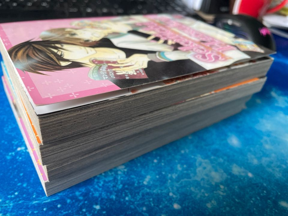 Manga Sekaiichi Hatsukoi von Shungiku Nakamura (1-4) in Berlin