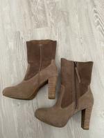 UGG Stiefel Athena Köln - Nippes Vorschau