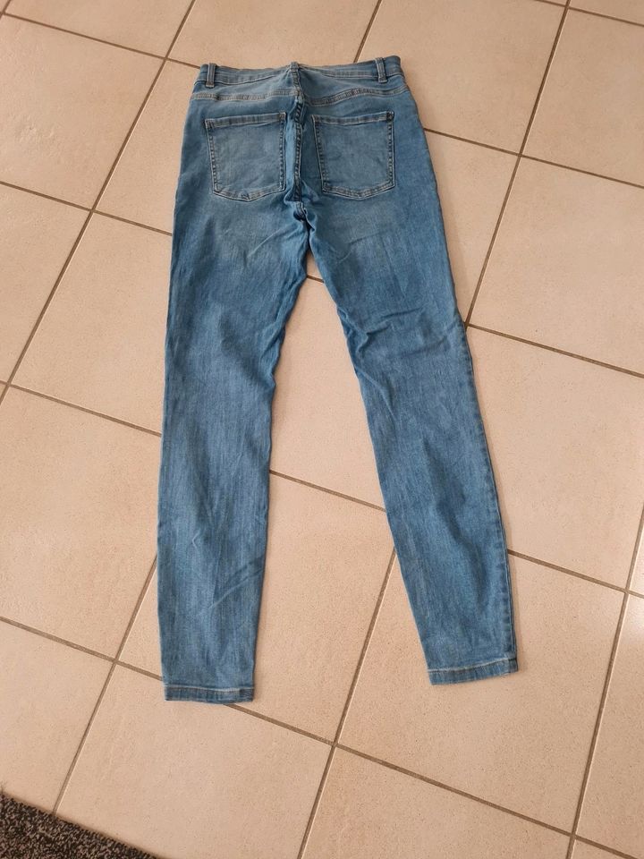 Skinny High Waist Jeans  von AMISU Größe 29 in Pingelshagen