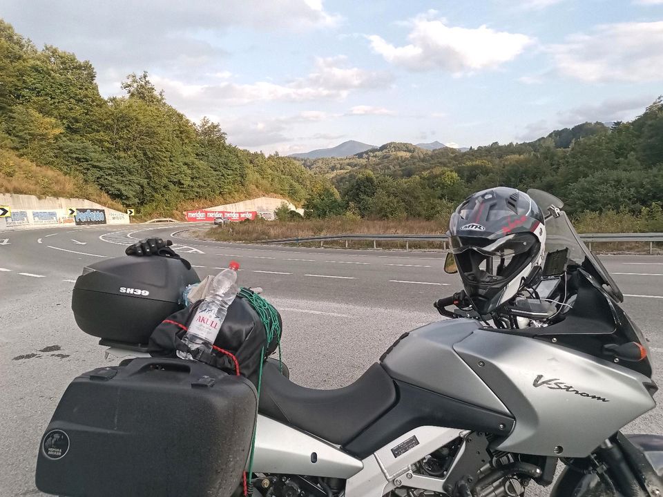 Suzuki V-Strom 650 wenig Km in Cottbus