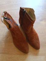 s.Oliver Stiefeletten im Westernlock Damen Gr. 36 Sachsen - Kesselsdorf Vorschau