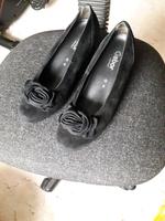Damenwildlederschuhe! Nordrhein-Westfalen - Mettmann Vorschau