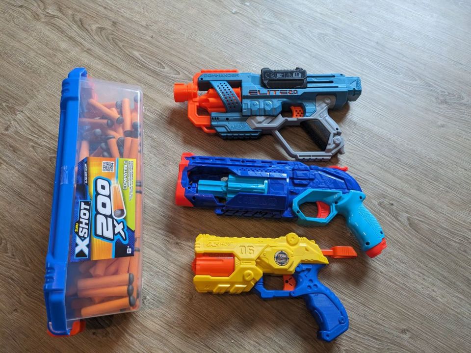 3x X-Shot und Nerf Schaumstoff-Spielzeugpistolen-Set in Baddeckenstedt