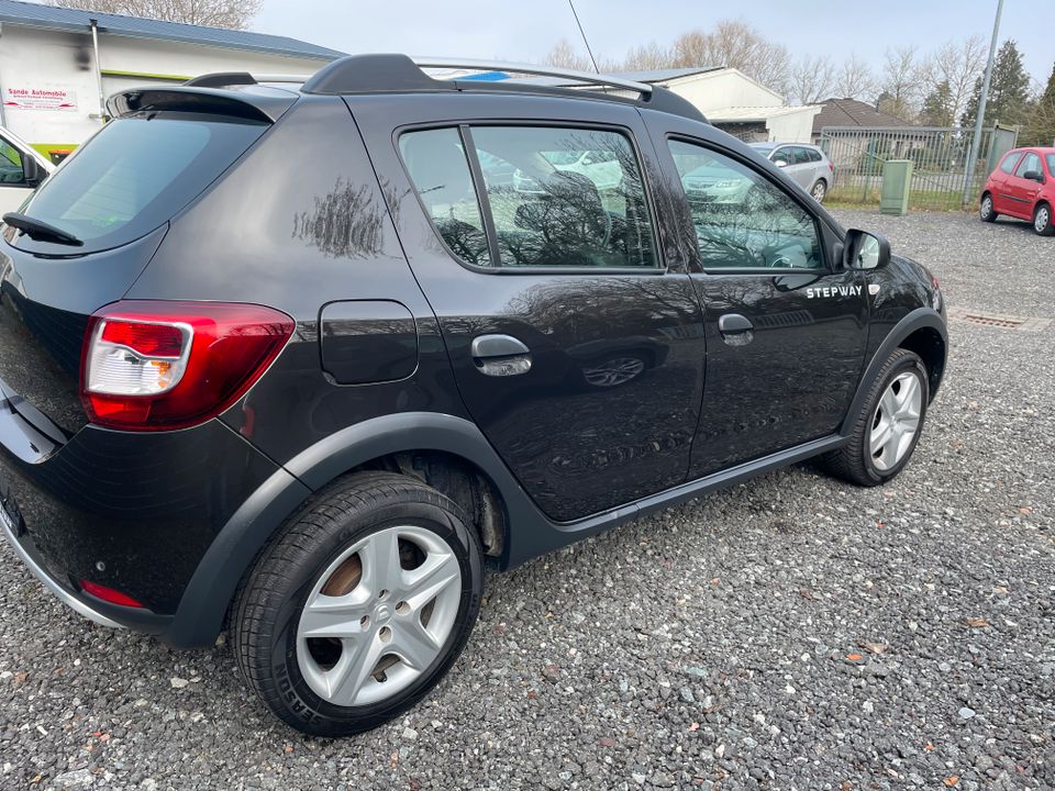 DACIA SANDERO STEPWAY (KETTE NEU TÜV +AU NEU) in Sande