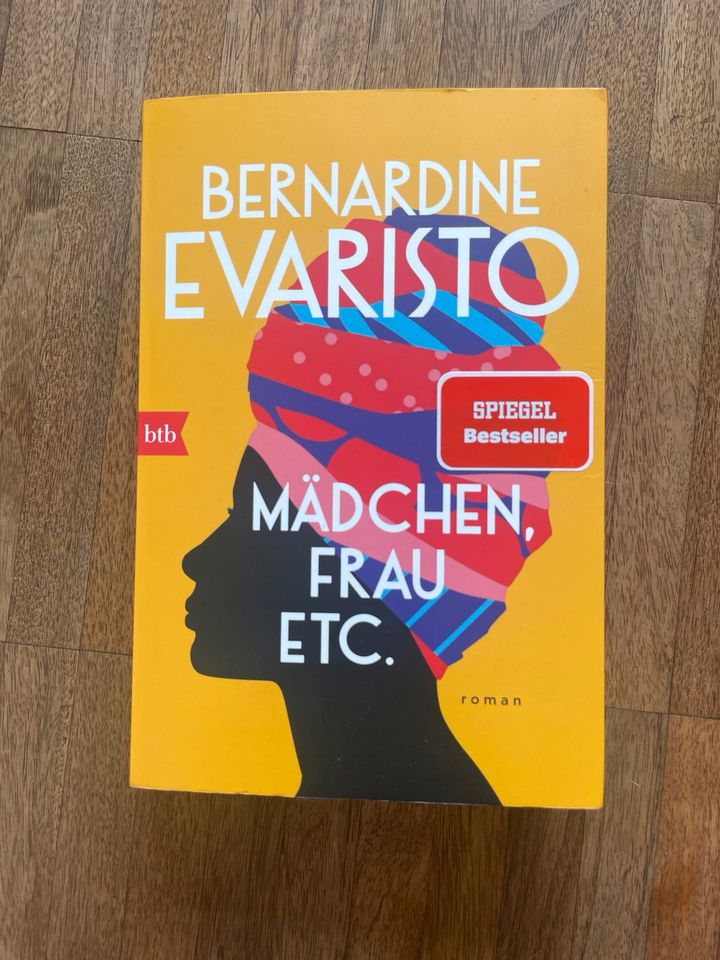 Bernardine Evaristo Mädchen Frau etc. in Köln