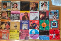 23 Singles Schallplatten Vinyl im Set Hessen - Malsfeld Vorschau