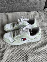 Tommy Hilfiger Schuhe Frankfurt am Main - Niederursel Vorschau