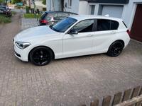 BMW 118i Sport Line Sport Line Steuerkette  Neu Hessen - Hofgeismar Vorschau