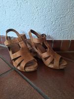 Keilabsatzschuhe, Sandalen von Limelight, Gr. 39, braun Bayern - Großmehring Vorschau