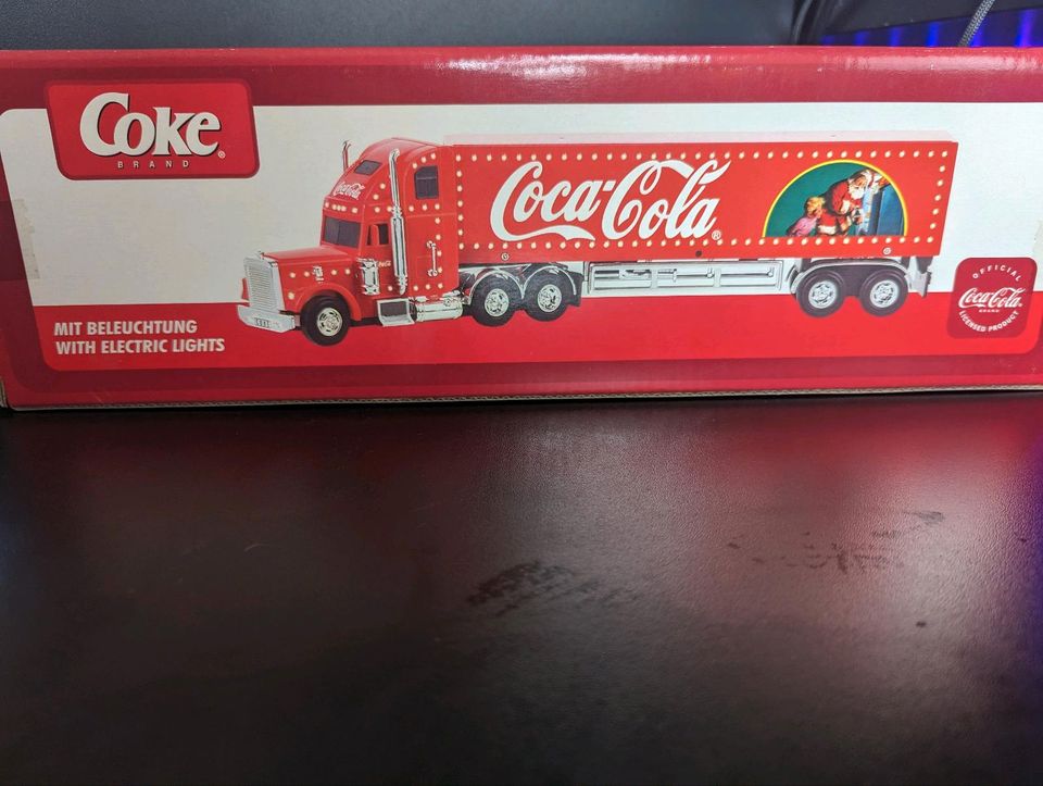 Coca-Cola Holiday Caravan Truck Weihnachtstruck mit Beleuchtung S in Nordstemmen