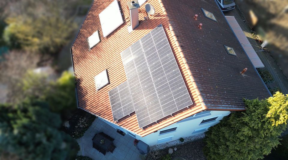 Solaranlage - Jinko 445W - Huawei Sun2000 + PV Speicher Luna2000 in Berlin