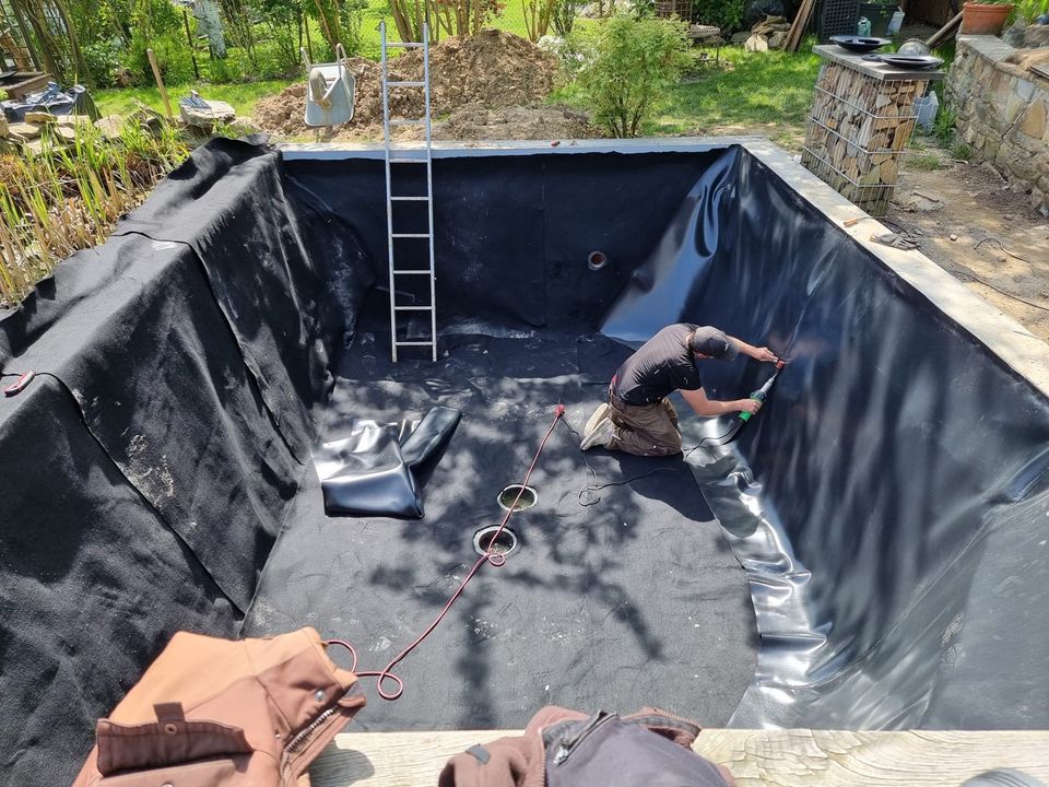 Teichbau Teichfolie verschweißen Folierung Poolfolie Poolbau Koi in Dorsten