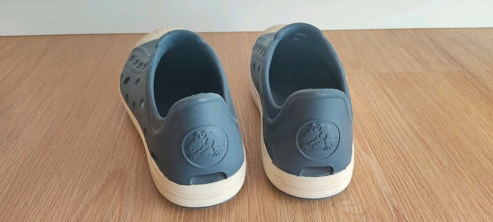 Crocs Kinderschuh 29/30 in St. Georgen bei Traunreut