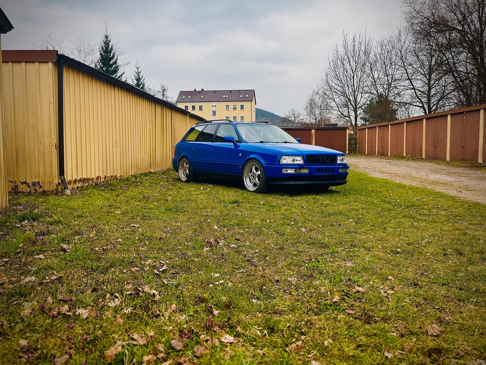 Abbildung des Autos Audi S2 Avant Quattro AB…