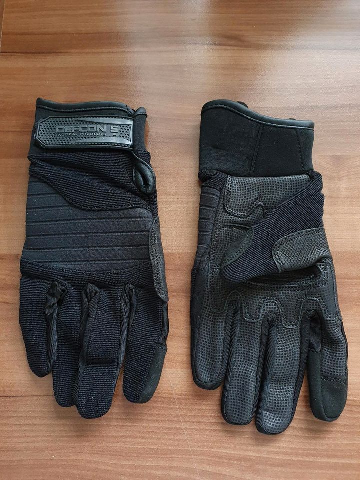 Neu Defcon 5 Handschuhe Sicherheitshandschuhe Polizei security in Norderstedt