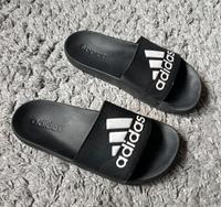 Badelatschen Adidas Adiletten Gr. 39 Hessen - Hainburg Vorschau