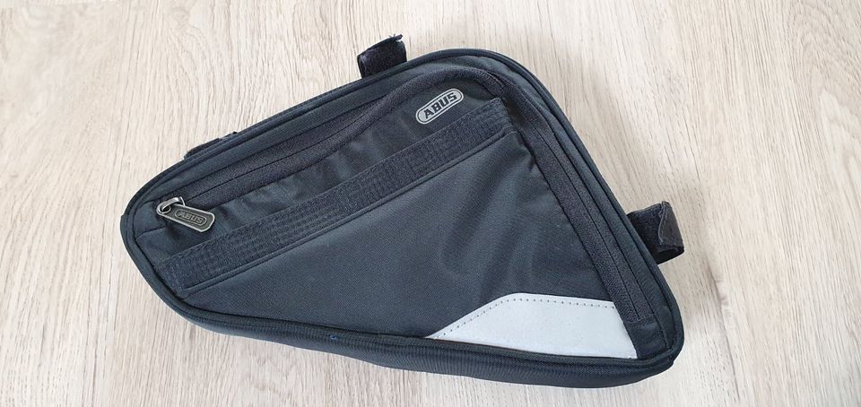 Abus Fahrradtasche Tasche Fahrrad Rahmentasche schwarz in Ennigerloh