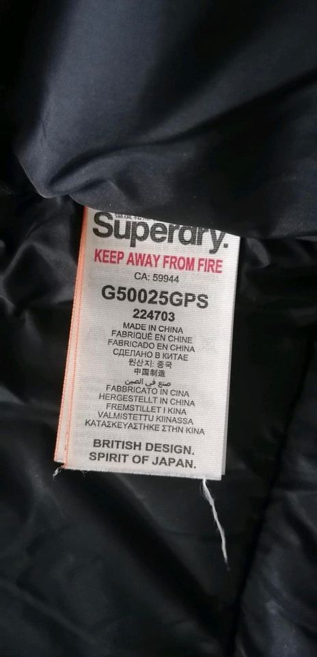 Superdry Parka Everest Winterjacke in Mölln