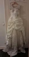 Ein gerüschtes, märchenhaftes Brautkleid in Weiß. Aus Türkei Bielefeld - Bielefeld (Innenstadt) Vorschau