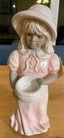 Alice Figur „Mädchen mit Korb“ Nordrhein-Westfalen - Bönen Vorschau