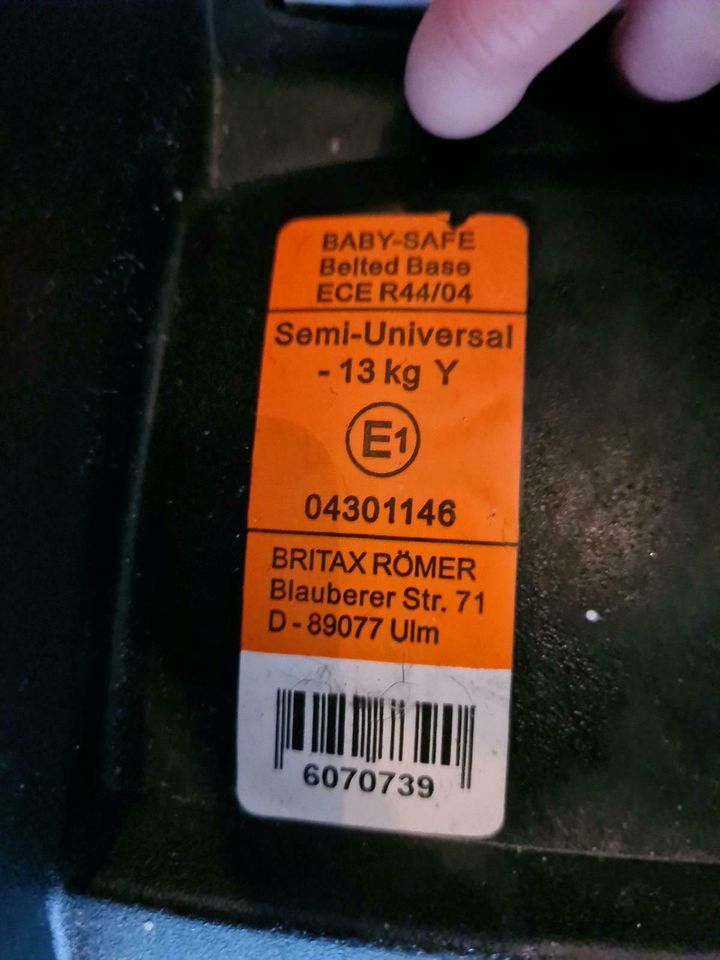 Britax Römer Basisstation Baby Safe in Hamburg