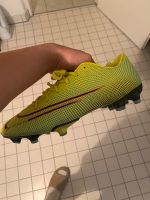 Nike Fußball Schuhe Größe 42.5 Bayern - Günzburg Vorschau