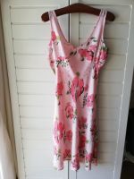 rosefarbenes Kleid mit Blumenmuster H&M Gr 44 Bayern - Eching (Niederbay) Vorschau