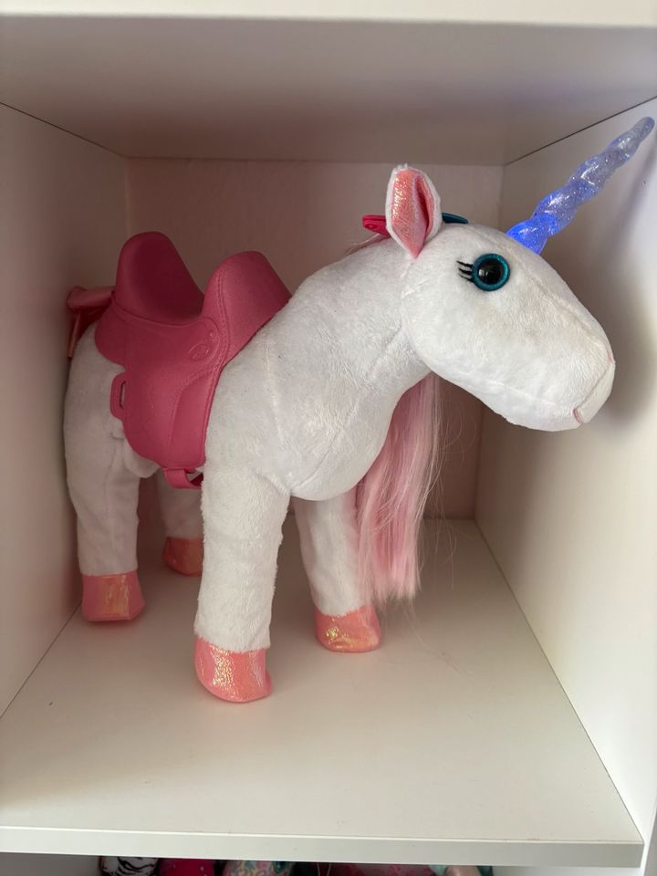 Zapf Creative Baby Born Einhorn Spielzeug Kuscheltier in Frankfurt am Main