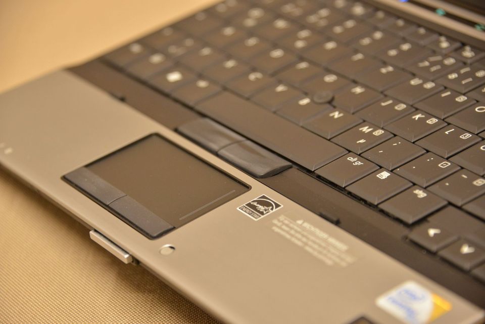 HP Elitebook 2530p, guter Zustand, org. Akku und Netzteil in Bühlertal