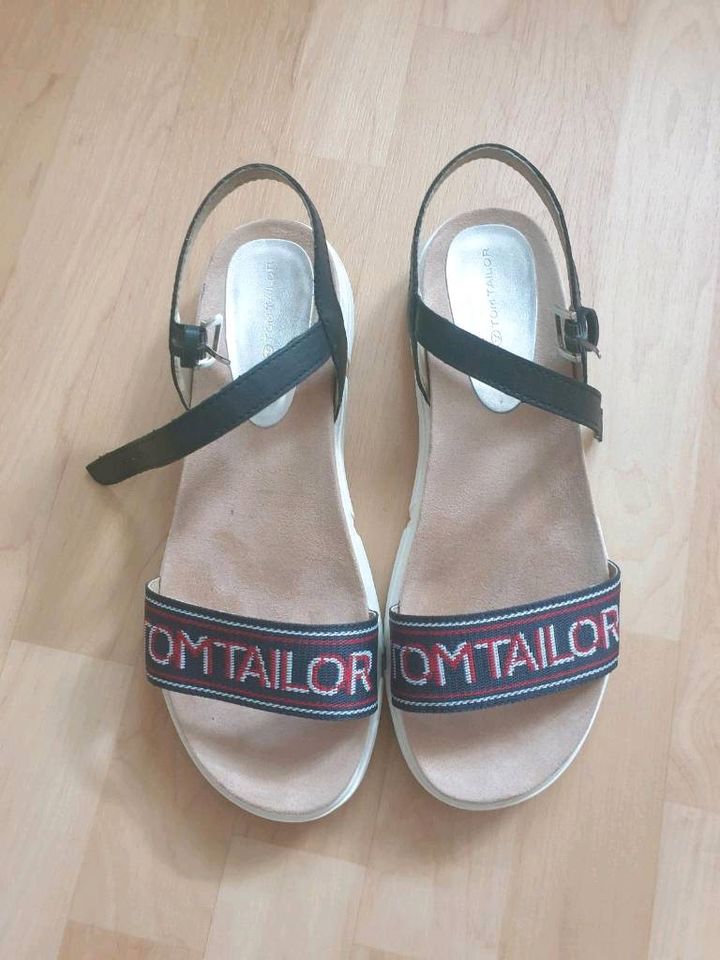 TOM TAILOR Sandalen gr 42 NEUw in Adorf-Vogtland