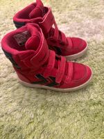 Hummel Sneakers rot/rosa in Gr. 31/32 Hessen - Niestetal Vorschau