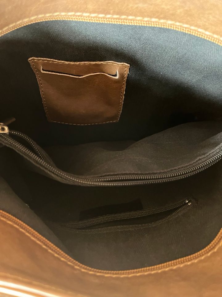 italienische Handtasche - echtes Leder in Berlin