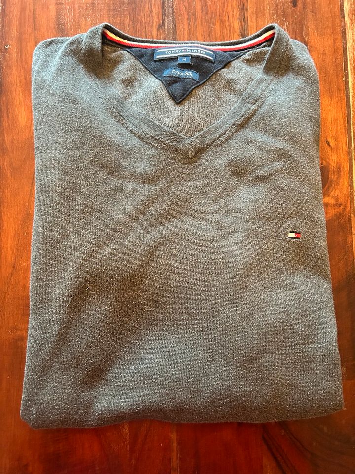 Hilfiger Pullover m grau in Koblenz