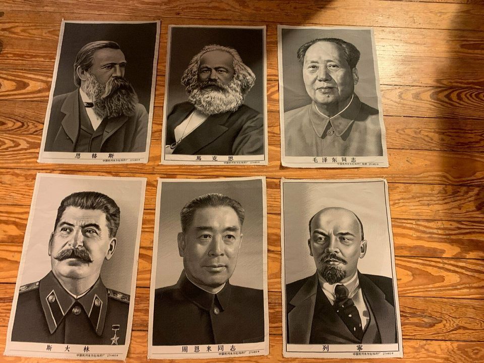 Propaganda Bilder Seide Kommunisten Stalin Mao Marx Engels in Heidelberg