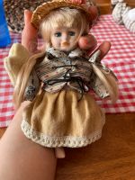 Puppen mit Porzellan Kopf Bayern - Freising Vorschau