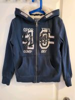 Jungen Jacke/Sweatjacke Gr. 140 mit Fell gefüttert Hessen - Bad Hersfeld Vorschau