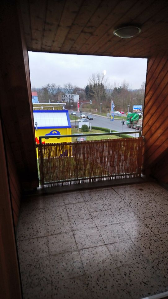 Vermietete Eigentumswohnung mit Balkon zu verkaufen in Pössneck