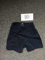 Kurze Hose Short Shorts H&M Junge 80 Marineblau dünnerer Stoff Niedersachsen - Holzminden Vorschau