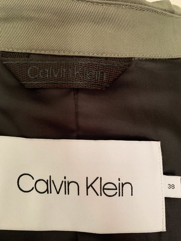 Calvin Klein Mantel Trenchcoat leicht Grau Khaki 38 40 in Bremen