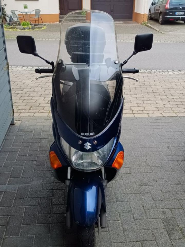 Suzuki Epicuro Roller 125 in Niederkassel